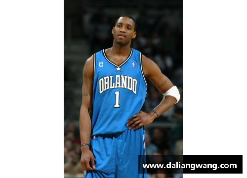 ballbet贝博艾弗森官网NBA大结局!62+26+16三巨头詹皇难挡,库里场边叹气,汤神摔毛巾 - 副本